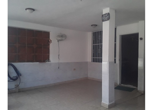 Imagen 2 de 12 de Casa Conjunto Privado En Paraparal C21elparral 04244330100 Jr