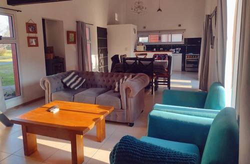 Casa De 3 Dormitorios En Venta Arana La Plata