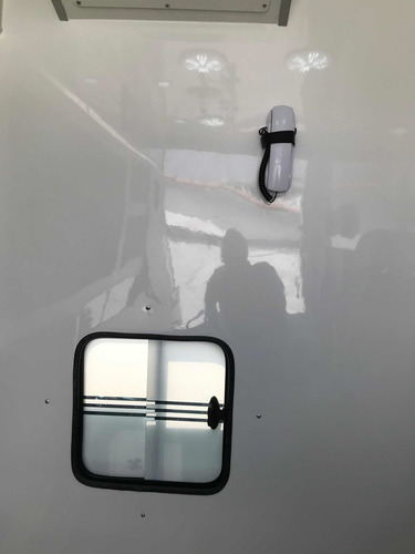 Imagem 18 de 19 de Toyota Hilux 4x4 Ambulância Baú Tipo D