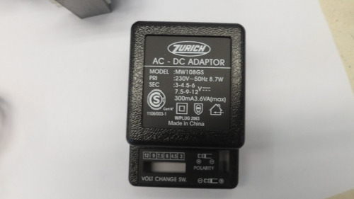Fuente (tapa Rota) Multiple 3 A 12v +/- 300ma E3531