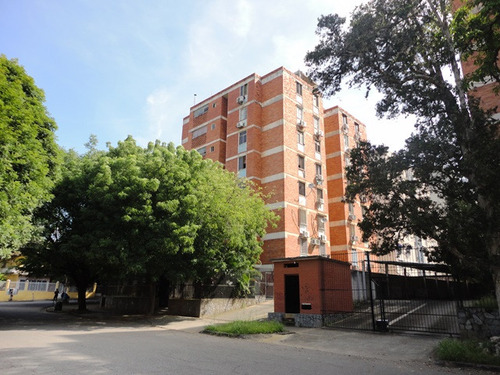 Apartamento En Venta En Valencia Urbanizacion Trigal Centro Residencias Alessandro Piso Medio - Jaspes Inmuebles