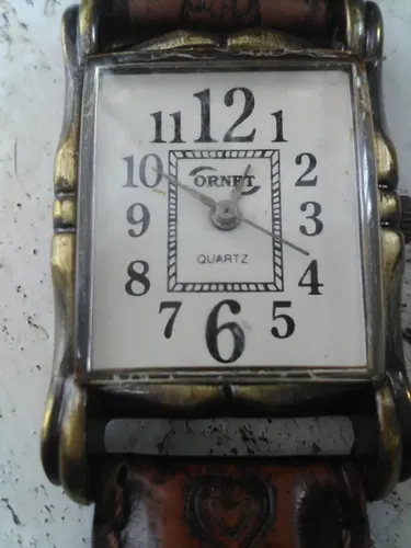 Reloj ornet quartz precio new arrivals
