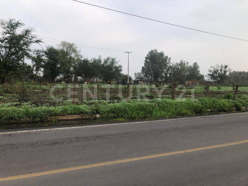 Lote De Terreno En Venta, En Huaxtla, Jalisco