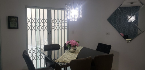 Excelente Oportunidade Para Você Que Sonhe Em Morar Em Um Sobrado Com 3 Suítes, 3 Vagas, Jardim, Próximos Aos Melhores Colégios, Mercados E Farmácias E A 600 Metros De São Caetano E Da Vila Zelina.