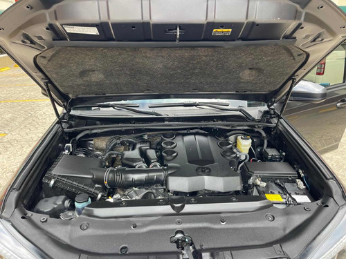 Imagen 13 de 15 de Toyota 4runner Sr5 Americana