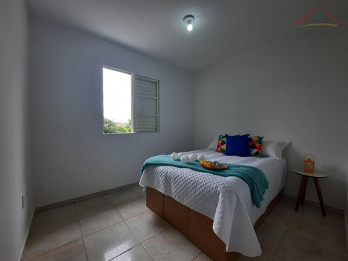 Imagem 2 de 16 de Casinha Charmosa Dentro De Condominio Fechado Com Quintal E Vaga