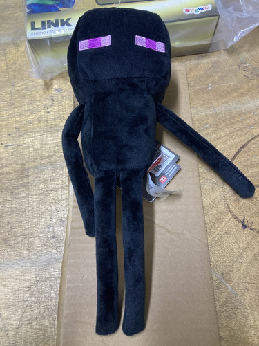 Peluche Enderman Basico Minecraft Steve Herobrine Mattel Color Negro