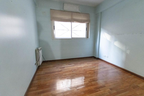 Imagen 24 de 30 de Departamento 3 Ambientes Con Cochera En Venta Bcon Terraza Y Patio- P.centenario