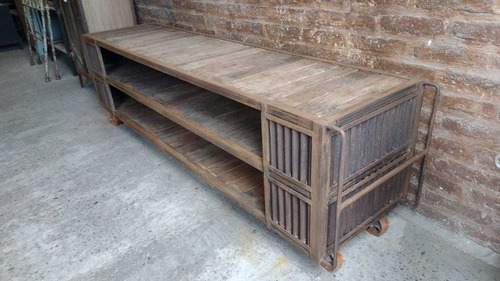 Imagen 3 de 9 de Rack Tv Mueble Estilo Industrial Ruedas Hierro Chapa Madera