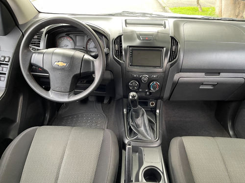 Imagen 10 de 14 de Chevrolet Luv D-max D-max 4x2 2500cc Tdi Mt Aa Ab Abs Dh Fe