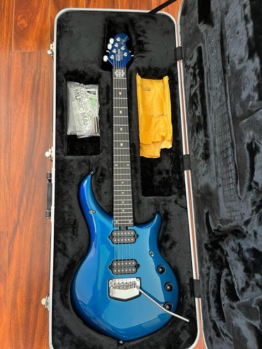 Ernie Ball Music Man Majesty Kinetic Blue 6