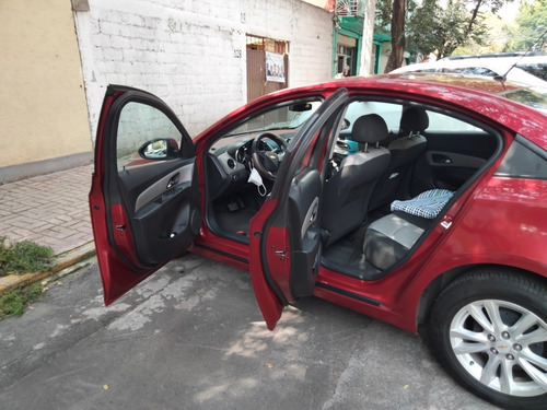 Imagen 9 de 15 de Chevrolet Cruze 2013 1.4 Lt Aa Cd Mp3 R-17 Audio At