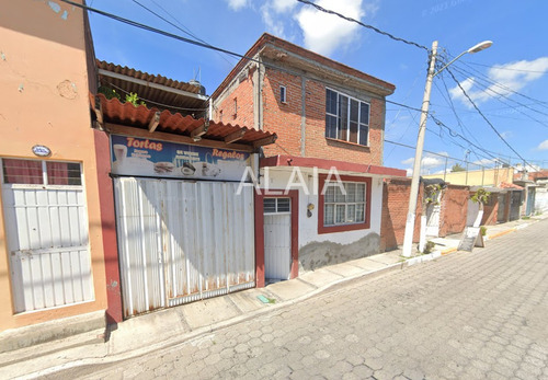 Venta De Casa En Atlixco Por Recuperación Ir28