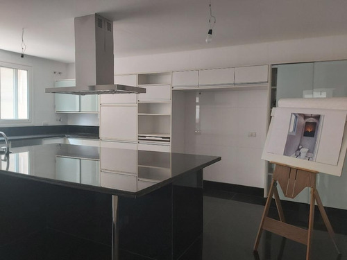 Imagem 14 de 30 de Belissima Casa Nova - Alpha 02 - So0640