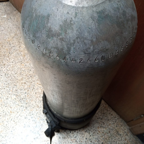 Imagen 3 de 5 de Bombona De Aire Comprimido
