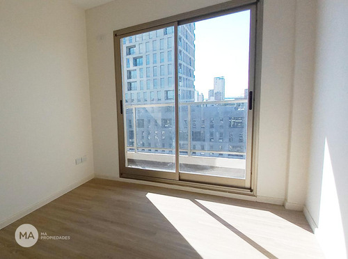 Imagen 6 de 16 de Departamento De Un Dormitorio Con Vista Parcial Al Río En Pto Norte