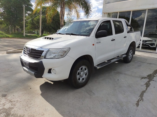Toyota Hilux 4x2 C/d Dx Pack Elect 2014