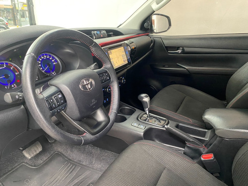 Imagen 10 de 16 de Hilux Limited 4x4