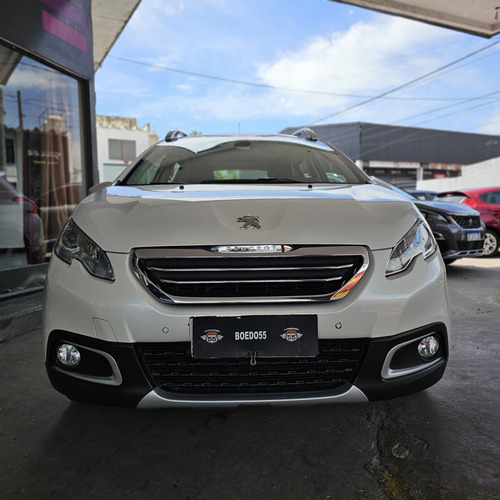 Peugeot 2008 1.6 Feline