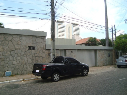 Imagem 1 de 30 de Casa Para Alugar Na Cidade De Fortaleza-ce - L7403