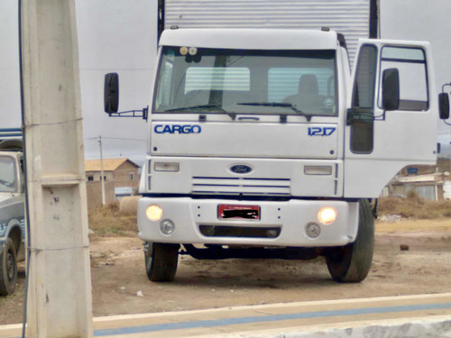 Imagem 1 de 6 de Ford Ford Cargo 12/17