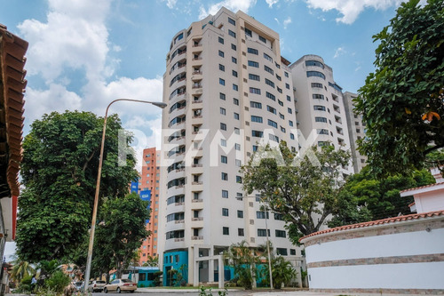 Imagen 1 de 10 de Apartamento En Venta La Trigaleña Adriana Dudamell 04144722734 Cod 141703