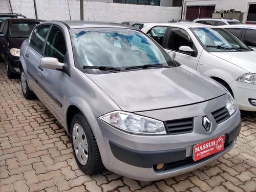 Renault Mégane 1.6 Expression 16v Flex 4p Manual