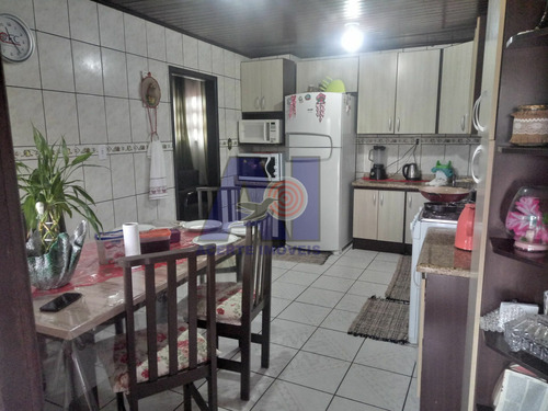 Imagem 8 de 17 de Casa À Venda No Bairro Comasa - Joinville/sc - 107