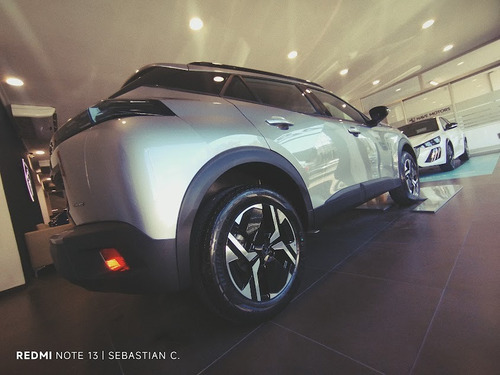 Peugeot 2008 1.0T Allure