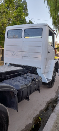 Imagen 10 de 14 de Mercedes Benz 1215