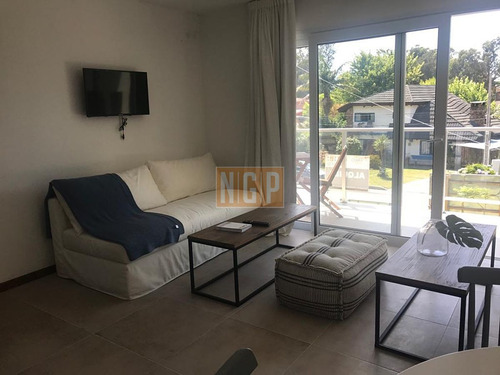 Imagen 3 de 18 de Apartamento A Estrenar En La Mansa 1 Dormitorio Con Parrillero