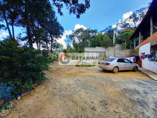 Belissima Chacaraca Com Lago Em Condominio