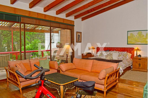 Casa En Venta En Centro De Coyoacan