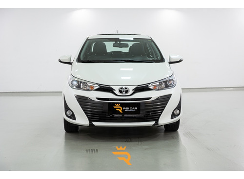 Toyota Yaris Sedán 1.5 16V FLEX SEDAN XLS MULTIDRIVE