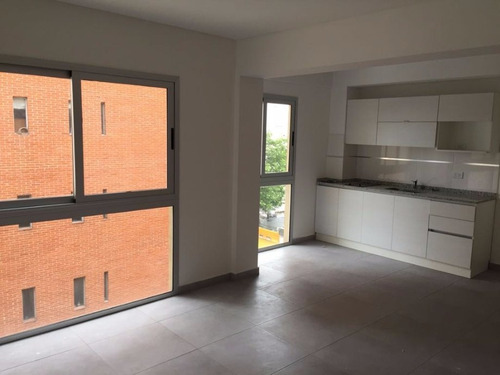 Imagen 5 de 9 de Departamento En Venta En Moron Sur