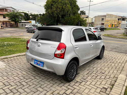 Toyota Etios 1.3 16v X 5p