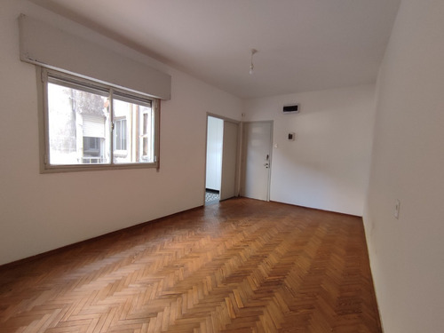 Imagen 2 de 12 de Dueño Alquila Excelente Apartamento / A Dos Cuadras De 8 De Octubre / A Nuevo