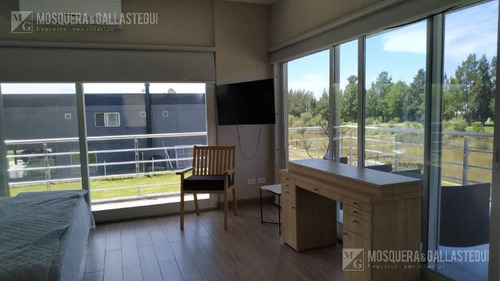 Casa En Venta/alquiler Al Río En San Benito!
