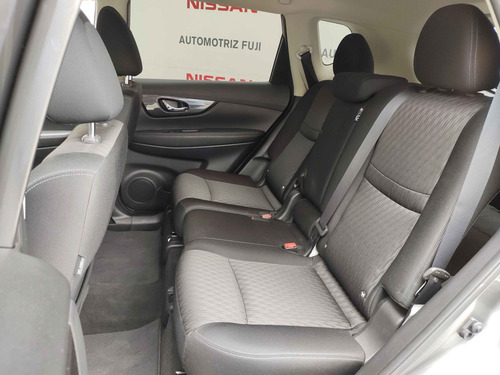 Imagen 7 de 8 de Nissan X-trail 5 Pts X-tremer, Cvt, Piel, Rieles En Techo,