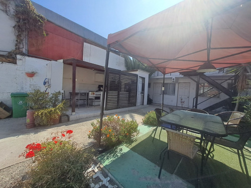 Se Vende Hostal Con Local Comercial Av Rendic Centro Norte