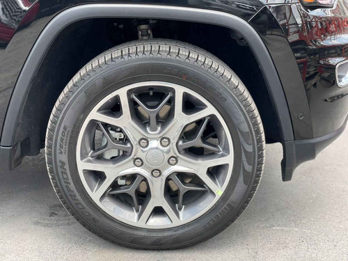 Imagen 9 de 15 de Jeep Grand Cherokee 2021 5p Limited Blindada 4x4 V8/5.7 Aut