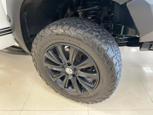 Volkswagen Amarok Dark Label 4x4 Año 2015 Blanco Todoautos