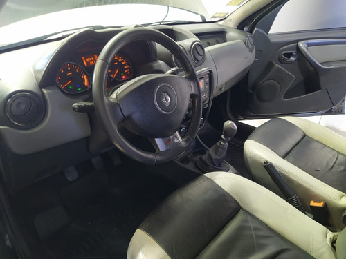 Imagen 7 de 15 de Renault Duster 2.0 Privilege 4x4