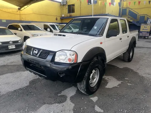 Nissan Np 300 4x4 Diesel 2013