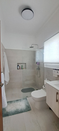 Alquiler Amplia Casa 3 Habitaciones En Vista Cana Bavaro Punta Cana
