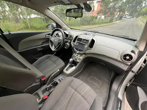Chevrolet Sonic 1.6 Lt 5 p Automática