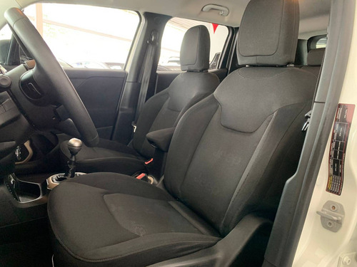 Imagem 9 de 10 de Jeep Renegade 1.8 16v Flex Sport 4p Manual