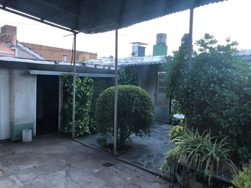 Imagen 5 de 13 de Excelente Inversión, Dos Locales Mas Dos Viviendas.