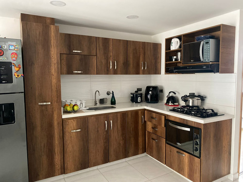 Apartamento Segunto Piso + Mansarda En Venta En La Ceja (barrio La Aldea)