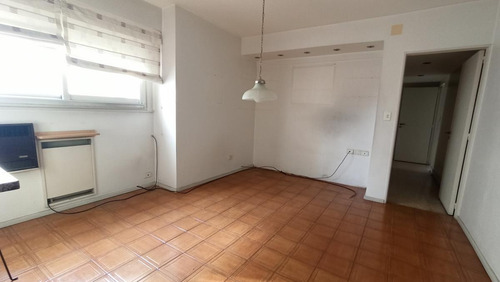 Imagen 16 de 22 de Departamento Semipiso 4 Ambientes Con Dependencia - Barracas - Espacio Guarda Coche